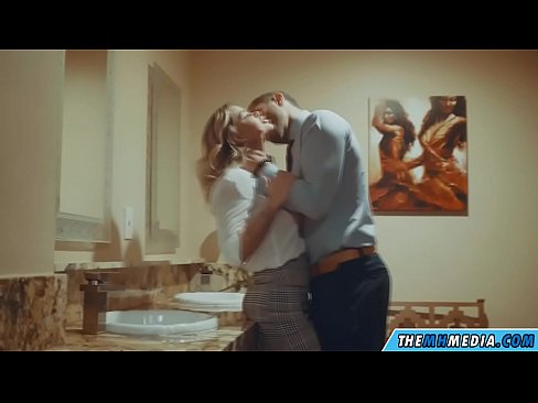 ❤️ Thaum ib tug busty blonde ntxias koj nyob rau hauv ib tug pej xeem chav dej ❌ porn ntawm porn hmn.pornoreino-com.ru ☑